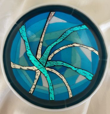 kiln formed bowl with dichroic