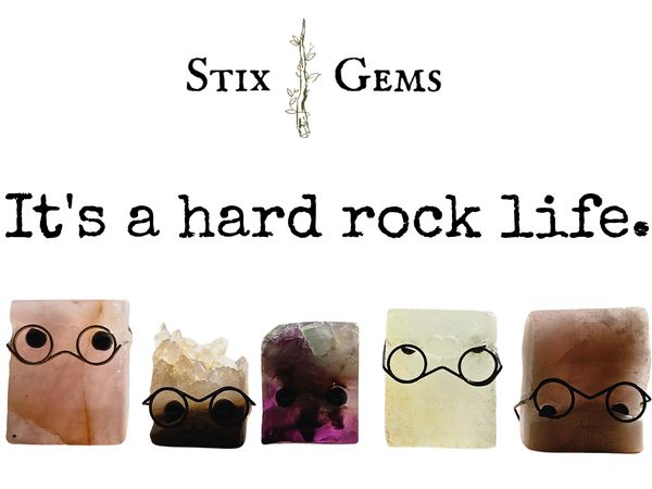 Pocket small gems wearing glasses