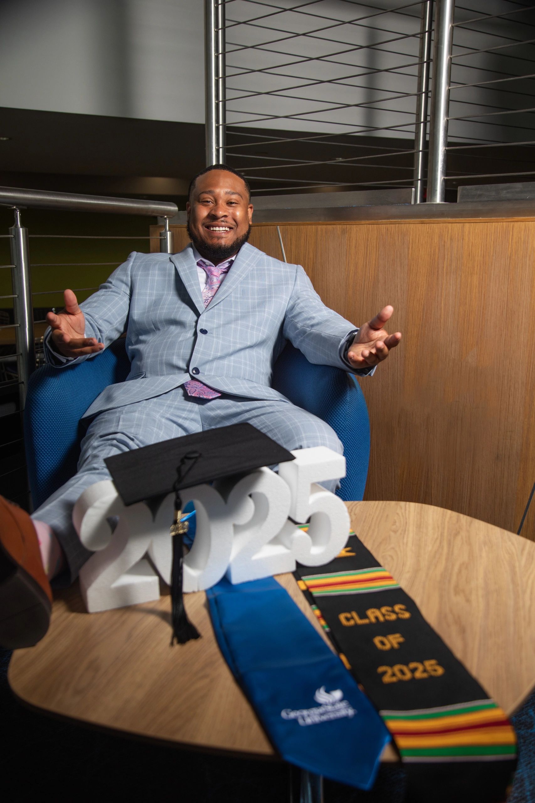 Professional Graduation Photographer Atlanta | Timeless Graduation Photos