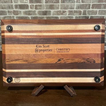 Chef's Delight beautiful EDGE grain 18 x 12 x 1 3/4" chopping board. Great for the serious chef!