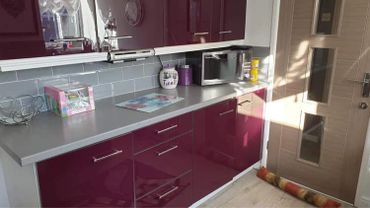 kitchen painter stoke on trent pink kitchen units respayed