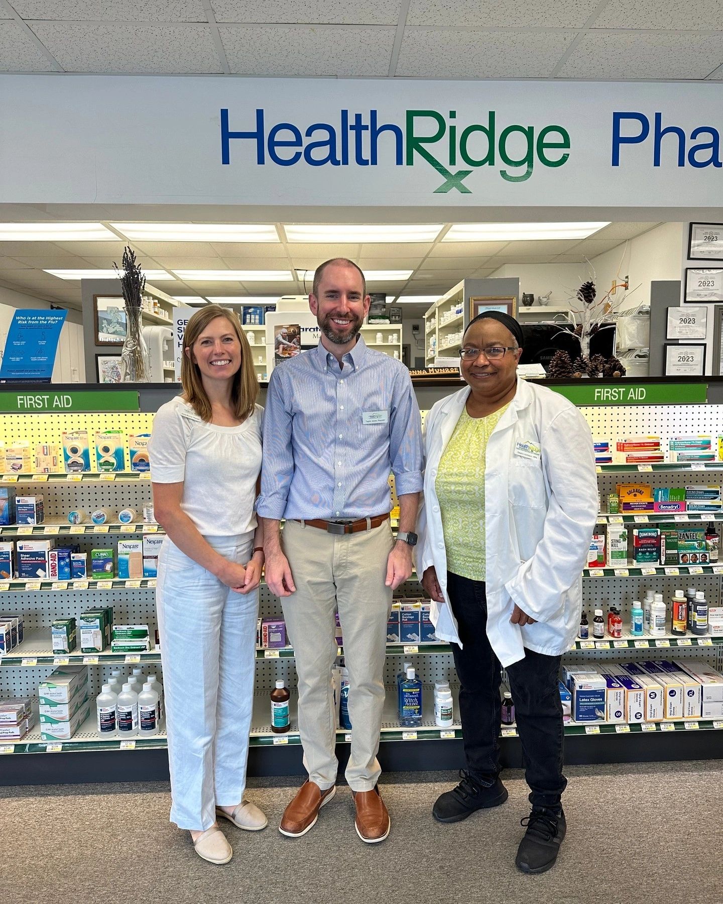 HealthRidge Pharmacy - Pharmacy, Supplements