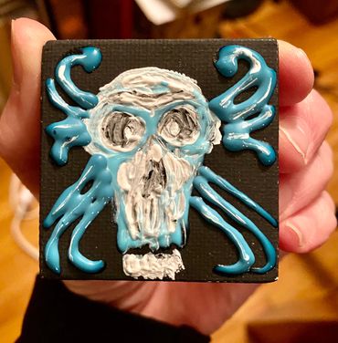 Day #606 - 11.18.2022
tiny art of the day
2x2 black canvas - it's tiny!