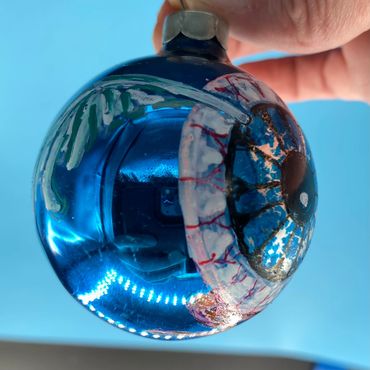 Day #619 - 12.01.2022
Vintage Xmas Ornament