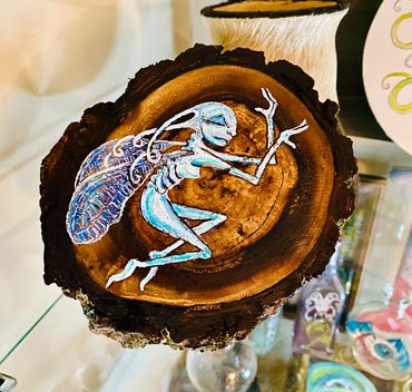 Day #902 - 09.10.2023
Art of the day
6" wood slice
***SOLD***