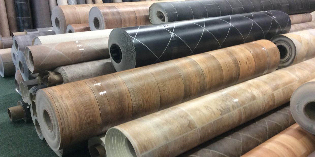 Examples of types of vinyl flooring 