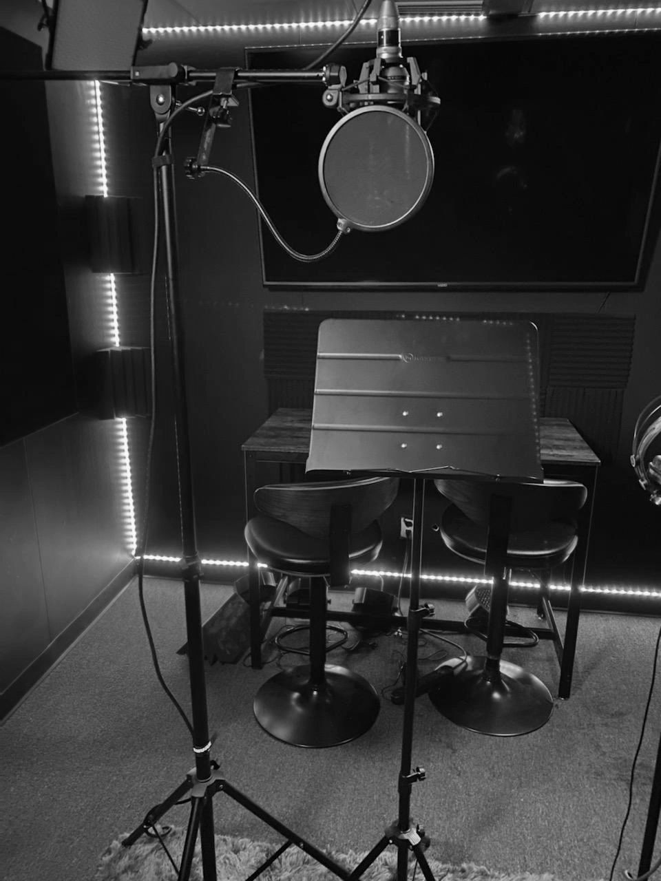 Recording Booth @ Polar Hitz Studios

music/photo production studio