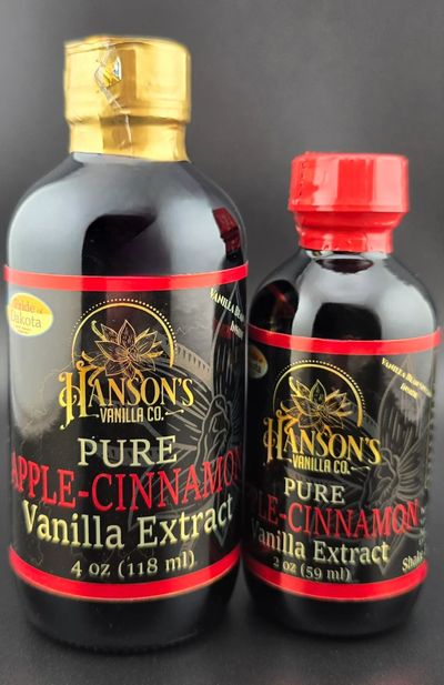 Experience the bold, creamy richness of Apple-Cinnamon. With deep, spiced notes and warmth.