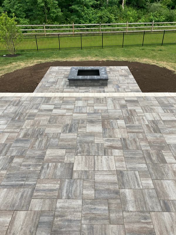 Back patio and fire pit
