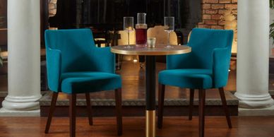 restaurant chairs and table 