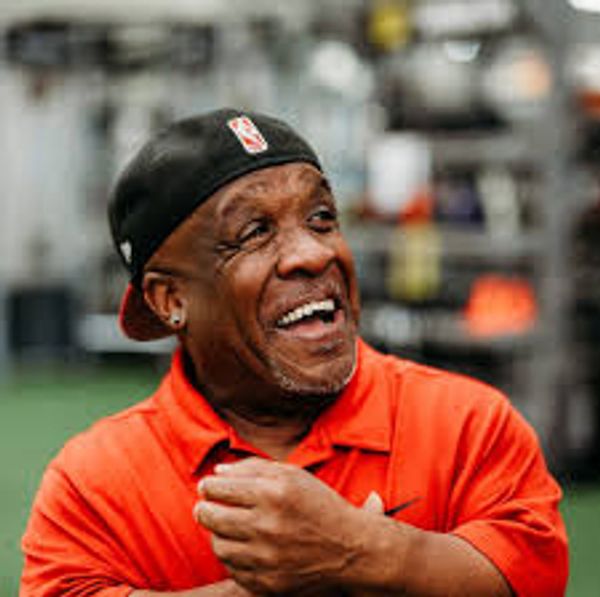 Chris Hollyfield National Motivational Speaker for Youth 