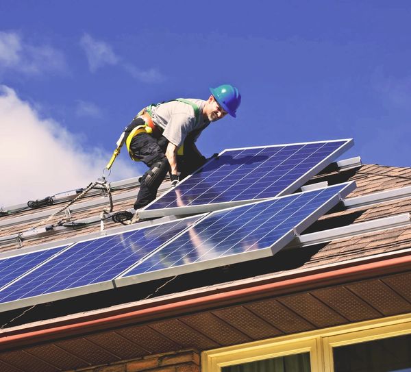 residential solar rooftop installation
