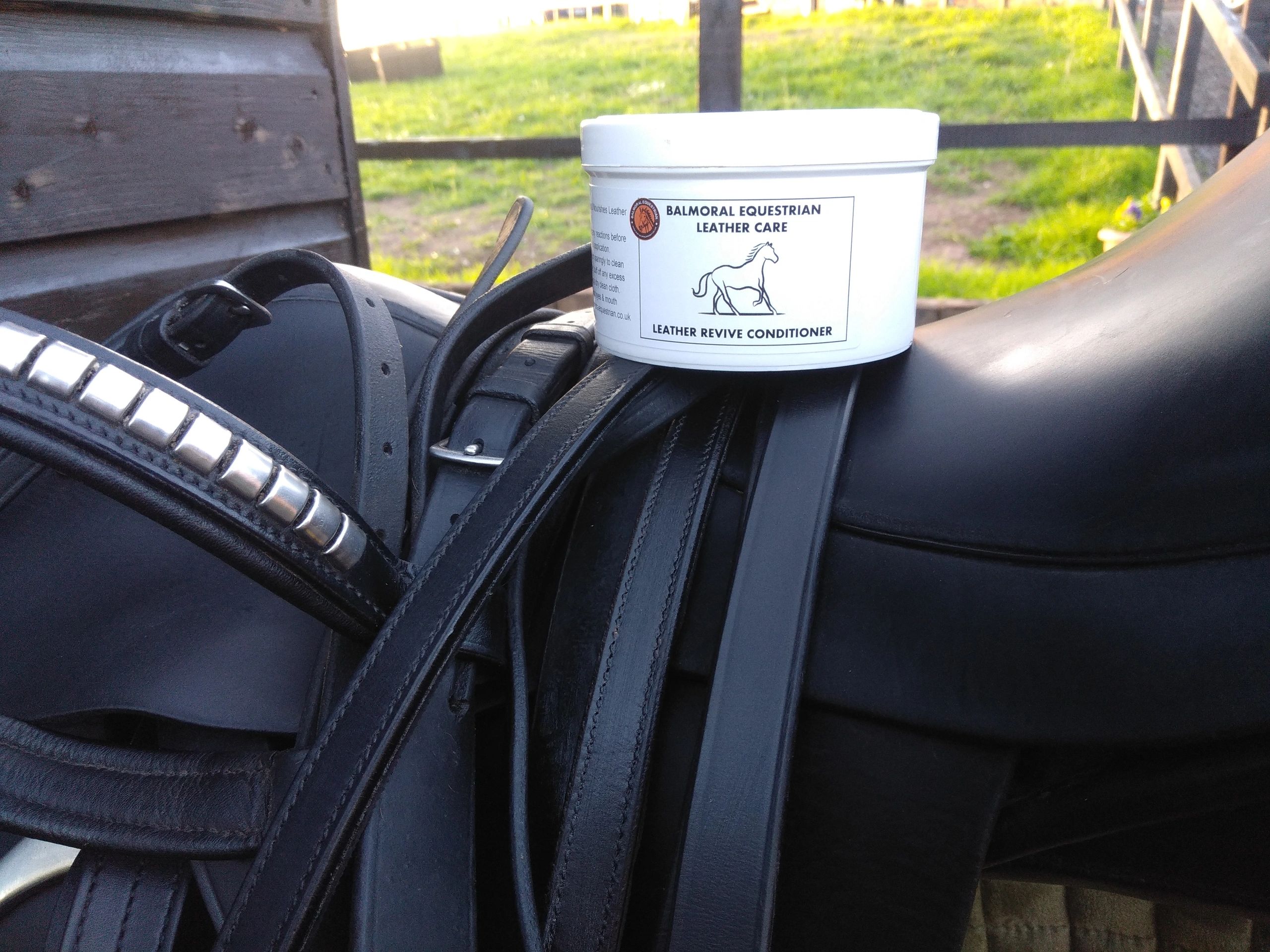 Tack Cleaning Services