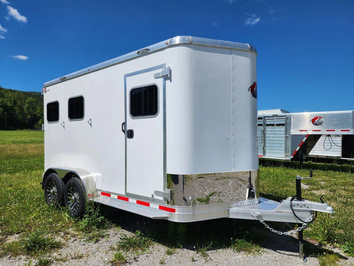 2025 Kiefer Genesis 2 Horse Bumper Pull Trailer
