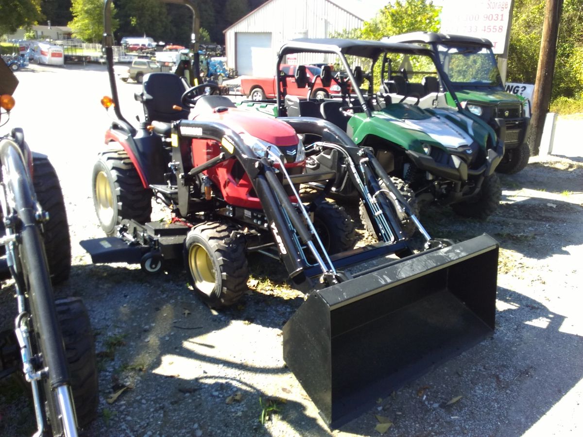 Yanmar SA324 with Loader & Deck