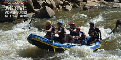 Rafting the Maetang river