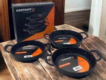 Set of three black speckled DOSTHOFF cooking pans.
