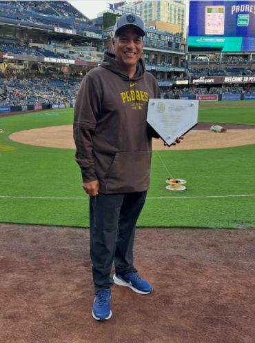 2026 Coach of the Year, honored before the Padres game 