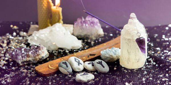 a table full of crystals.