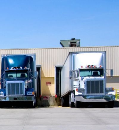 Whether dry, flatbed, or refrigerated, our truckload experts will get you the most competitive rates