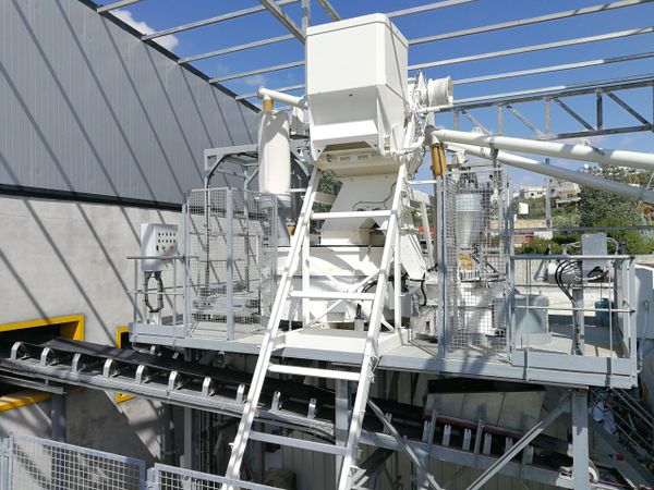 Central de concreto EDM (QUADRA) montada pela SEEA 