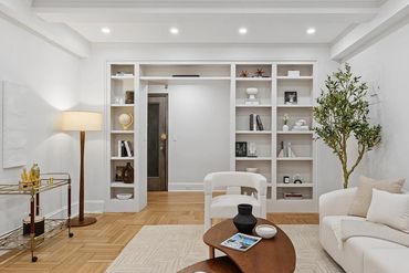 Photo of staged luxury NYC living room by HomeWear Designs.