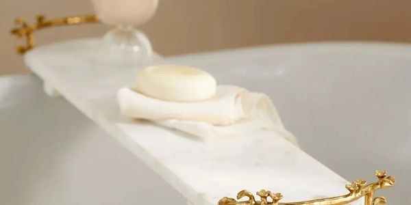 Screen shot from Homes & Gardens article, where HomeWear Designs home staging was featured