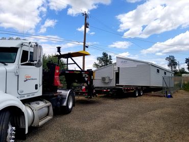 24x35 dog kennel loading process