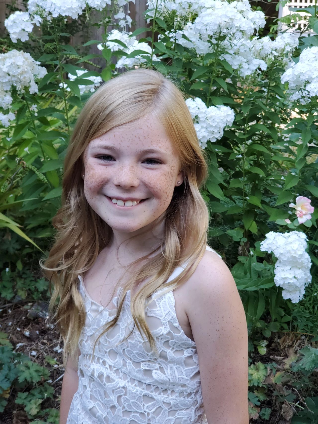 My 10 Year Old + Photography Tips, image size:1280x1707