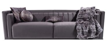 luxury italian furniture manufacturer
