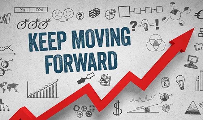 Moving forward перевод