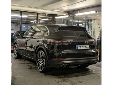 Porsche Cayenne 