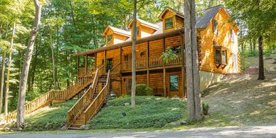 Keuka Lodge during the day.