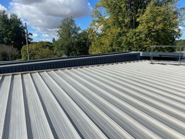 Commercial roof and gutter cleaning