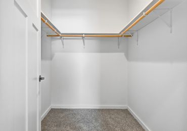 Walk in Closet