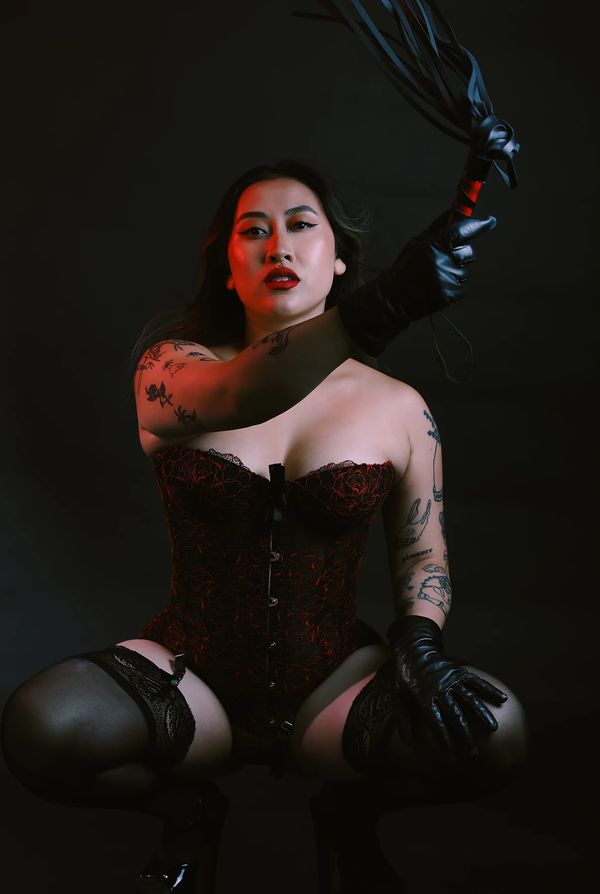 HOT/SEX - Lesbians Are Miracles Issue No. 7
