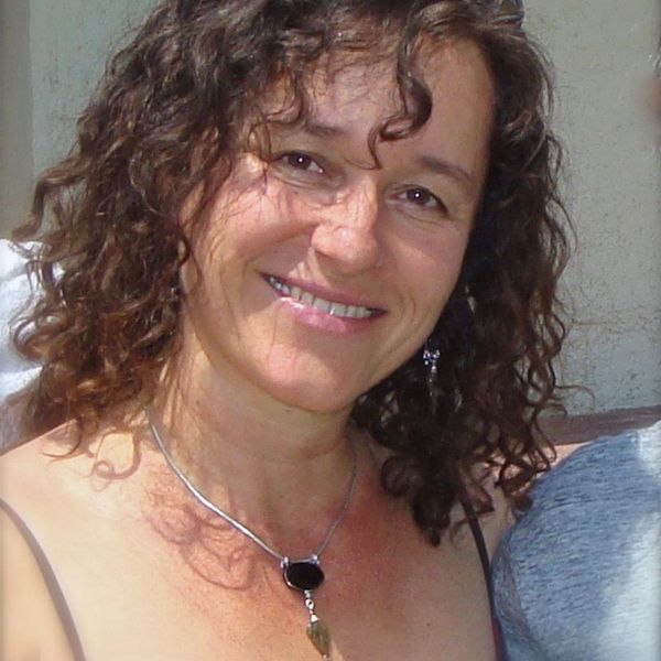 Karina Mendoza-Wittke, Unique Jewelry Artisan at AlmaMia Jewelry