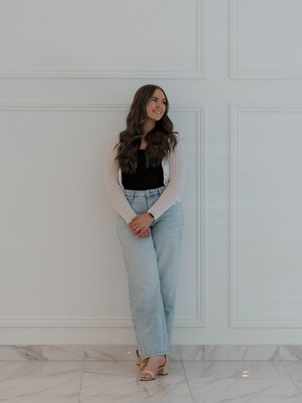 Jordyn who is a Wedding content creator capturing elegant wedding photos and videos in Utah