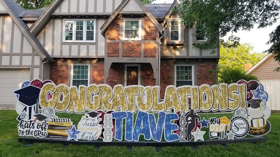 Kansas City Graduation Yard Signs for 2023!