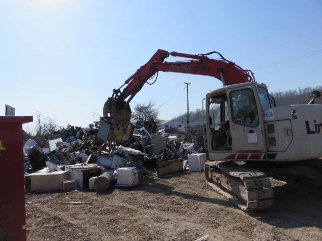 Scrap Metal, Recycling Leo Iron & Metals Pittsburgh, Pennsylvania