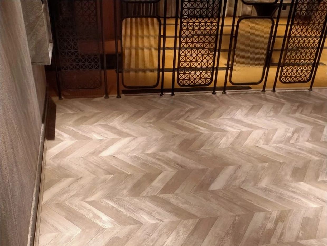 Amtico, York Oak