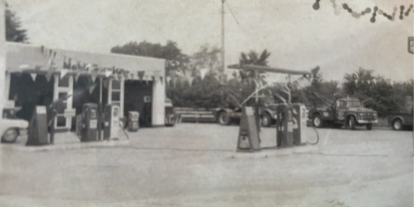 Ludt's service station circa 1950's