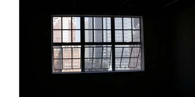 A window with many windows in the middle of it