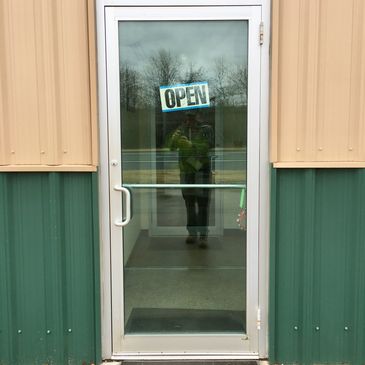 Commercial entry door