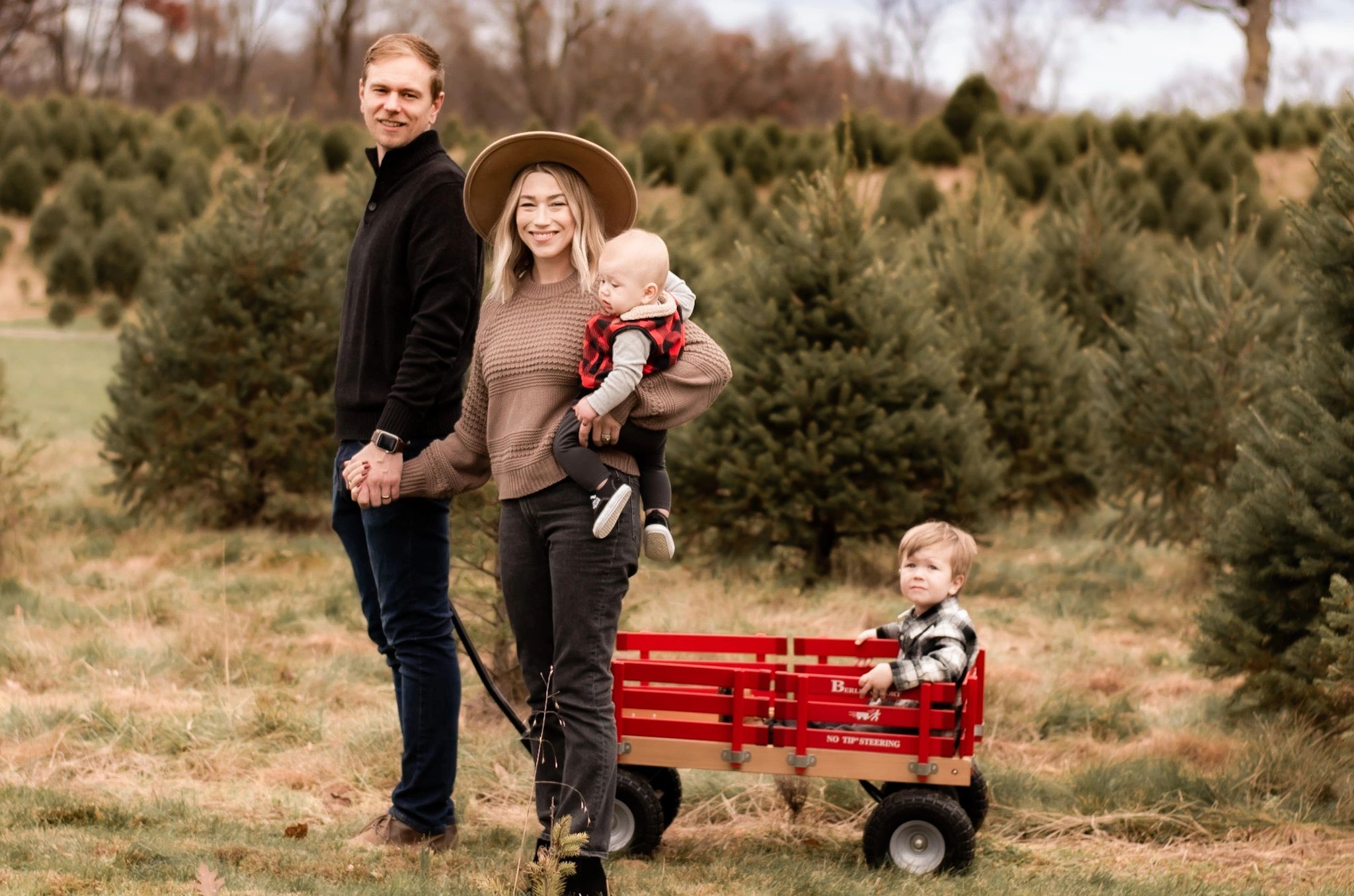 Chester County Photographer. Family Senior Wedding Maternity. Downingtown West Chester Photography