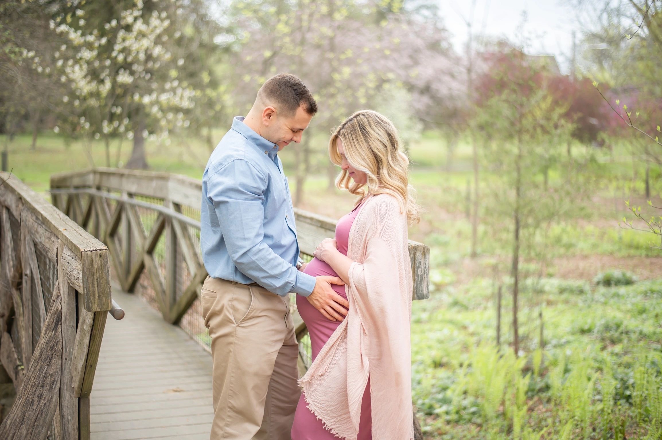 Chester County Family Photographer. Senior Portrait Wedding. Downingtown West Chester Photography