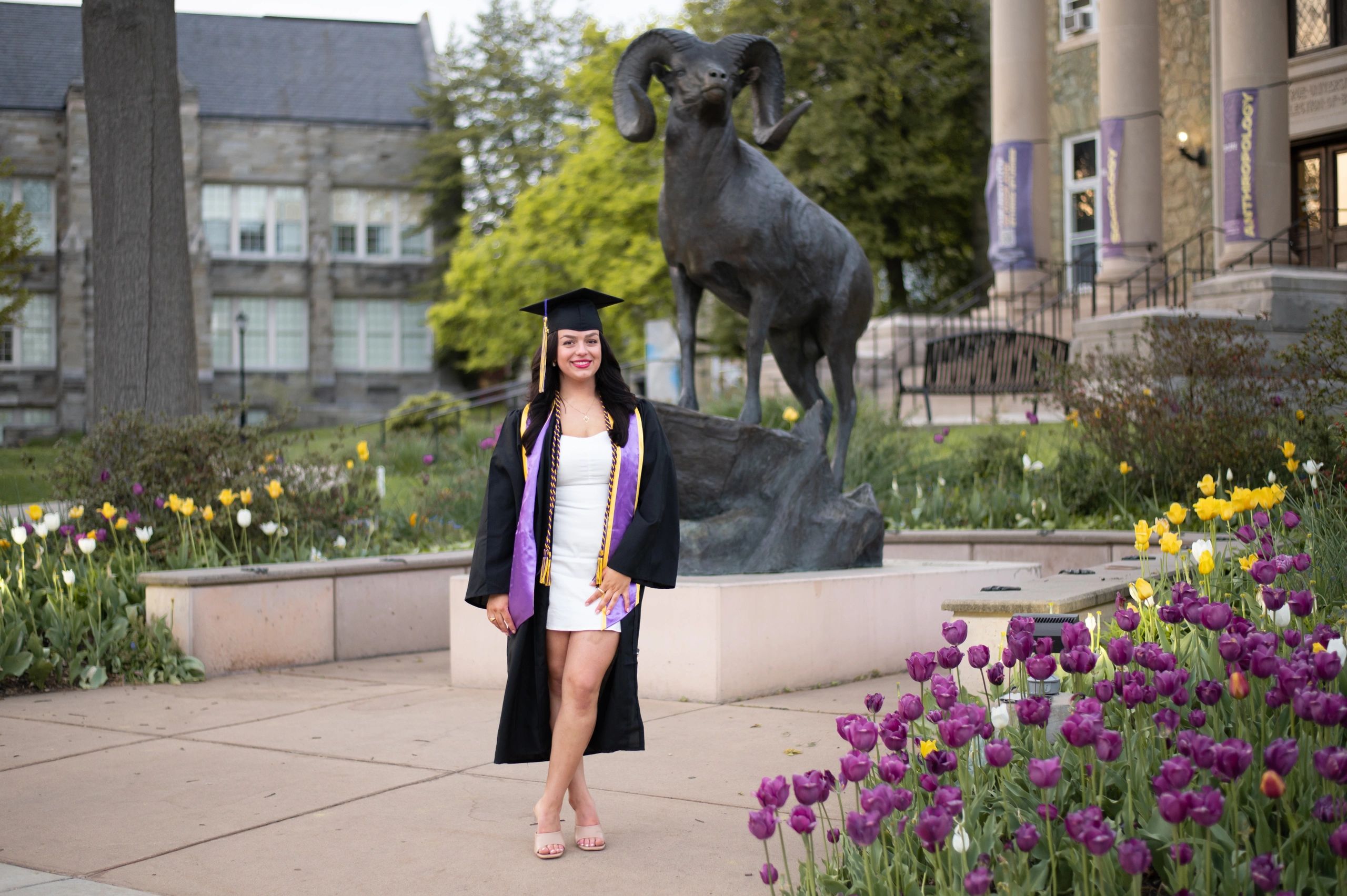 West Chester University Senior Portraits. Chester County Photographer. WCU Photography 