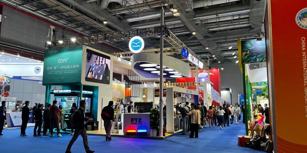 希中集团
上海尚丰道
中国国际进口博览会 CIIE
全球汇Global Hub