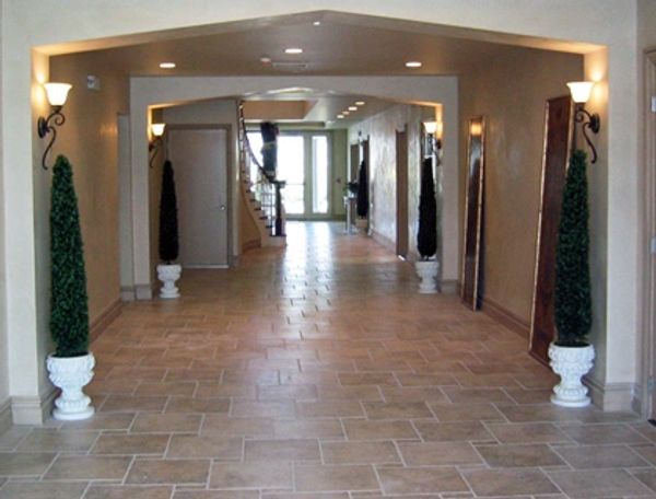 Venetian plaster, waxed plaster