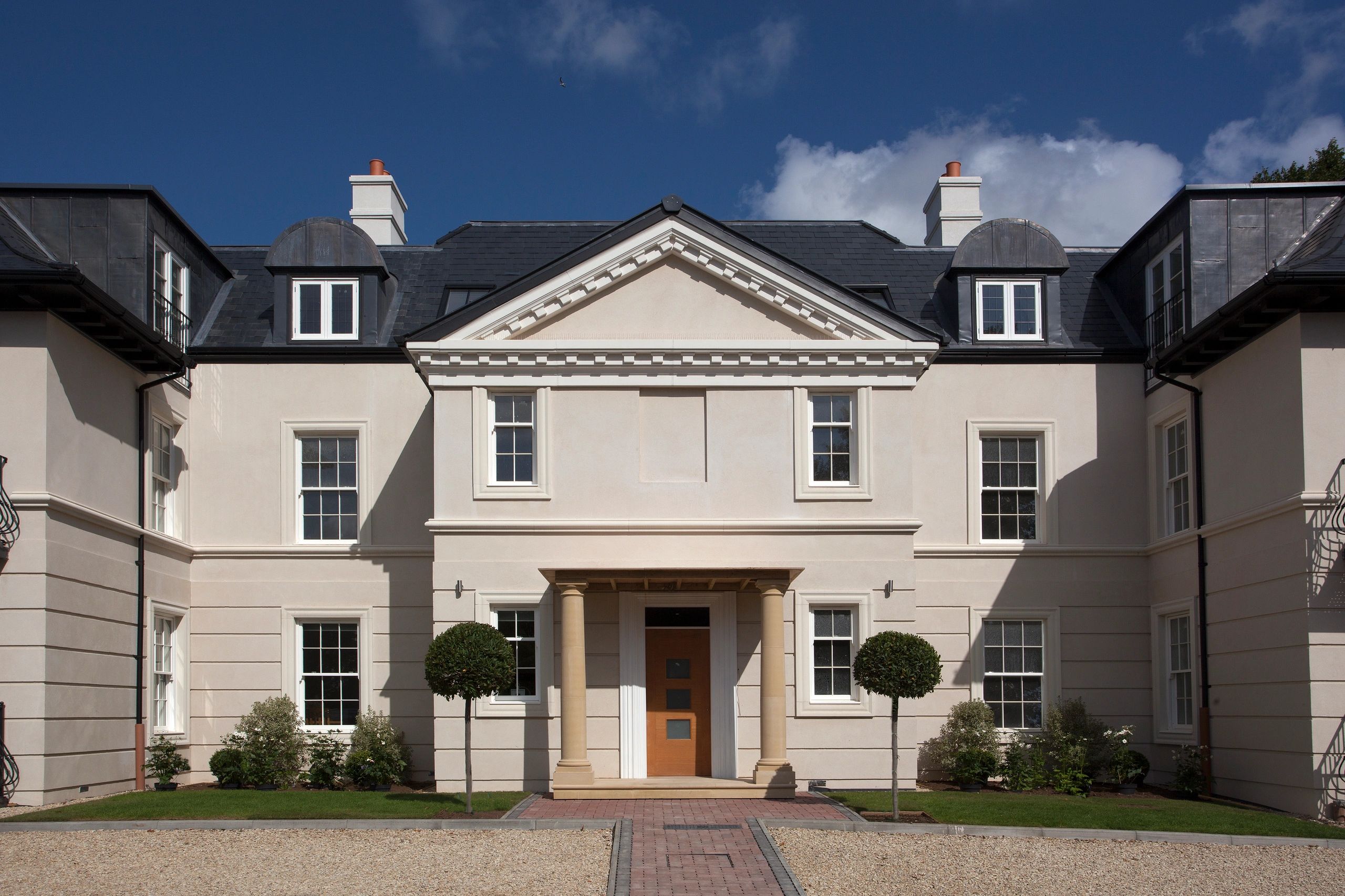 Cobbetts Close